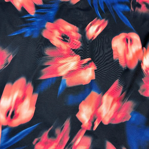 Under Armour Mens The Playoff Polo Short Sleeve Floral Blur Blue Pink XXL Golf - Picture 7 of 10